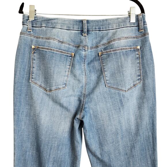 Chicos Womens So Slimming Velvet Side Seam Girlfriend Ankle Jeans Size 8 Denim - Picture 6 of 14